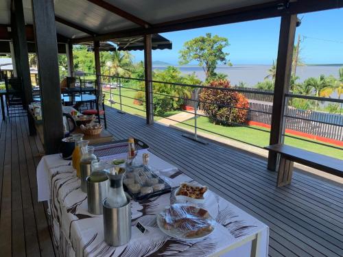 Bankett-terem, Lodges Balourou in Remire-Montjoly