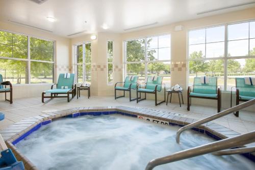 Residence Inn by Marriott Des Moines West at Jordan Creek Town Center - 피트니스 센터