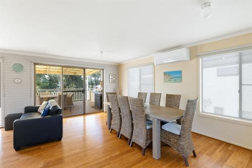 Leura on Ophir in Ventnor