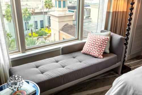 Renaissance Tampa International Plaza Hotel - image 6