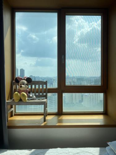 2in SEOUL STAY - Foreign Female only (1)