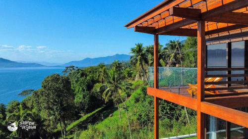 Casa moderna com vista mar panorâmica em Ilhabela Casa moderna com vista mar panorâmica em Ilhabela