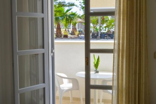 Castro Hotel Room Type - Double Room with Partial View
