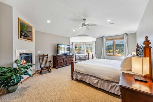 Highlands Ridge Retreat Massive 9 BDR Estate – Breckenridge, CO