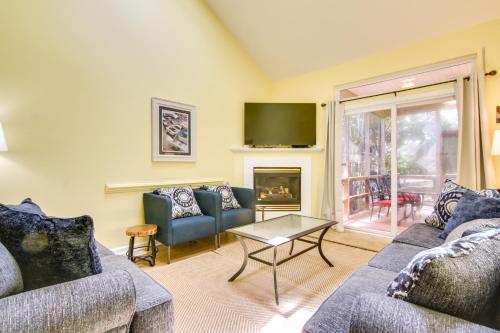 Poolside Fun, Beach Access, in Ocean Pines! - Ocean Pines, MD