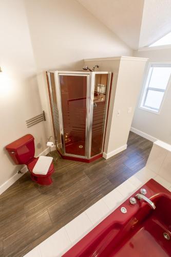 Menzies Manor #5 Penthouse-Charming Penthouse James Bay, Steps to the Ocean by Victoria Prime! in Victoria, Canada