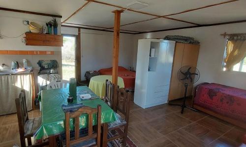 Merencere La Esmeralda, Monoambiente a pasos de la playa in La Esmeralda