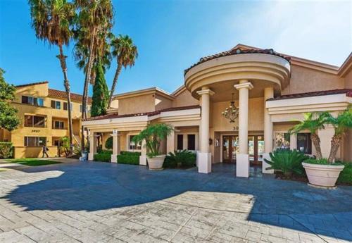 Venetian Luxury condo La Jolla, Spa, Pool, Gym in San Diego, USA