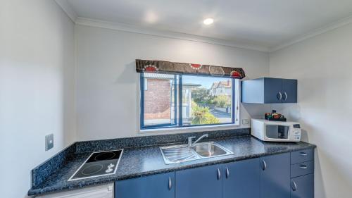 ห้องครัว, Bay Viaduct Motor Lodge in ทิมารู