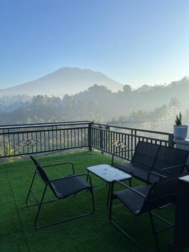 Surrounding environment, Bisbis House Iseh village in Sidemen