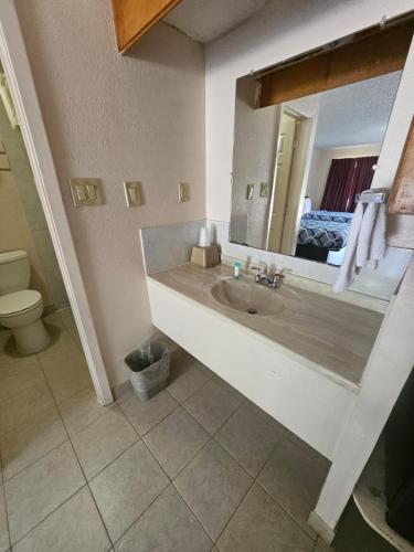 Regency Inn