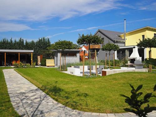 บริการและสิ่งอำนวยความสะดวก, WiesenART - Upper Floor in ซิงสท์