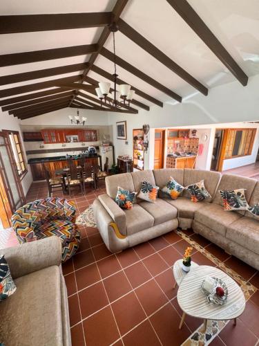 . Hermosa Casa Colonial