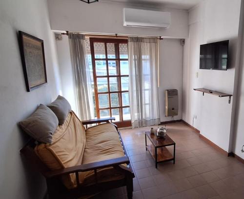 Departamento calle 11, excelente ubicación céntrica