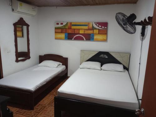 1 double bed, 1 twin bed