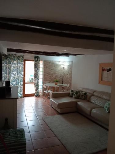 Casa Rural Celo Estallato gîte à louer Samper del Salz