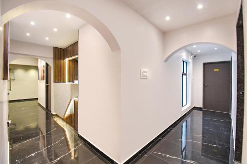 Lobby, FabHotel Olives Suites in Pune Airport