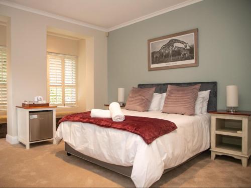 Tokai Forest Guest House Room Type - Deluxe Queen Room
