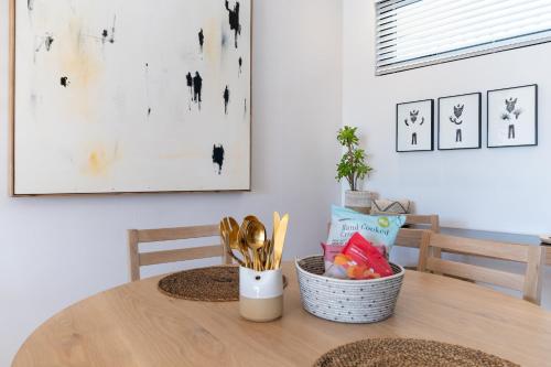 Old Cape Quarter - Cape 8 Collection