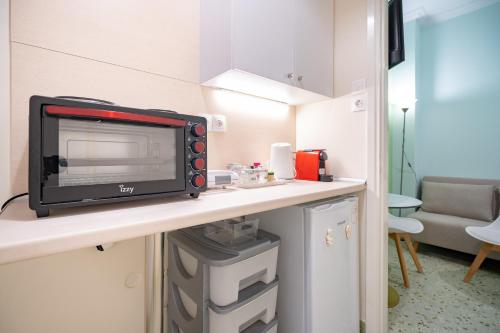 Metaxourgio 2 person apartment by MPS, Atenas (foto 11)