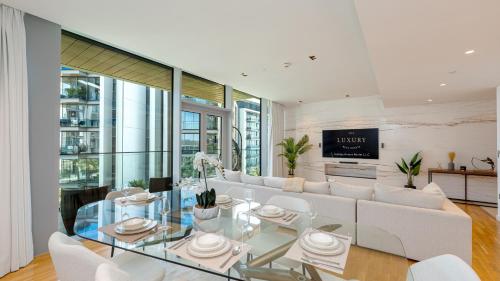 Facilities, Bluewaters Island - Luxury 2BR with Ain View by TLRE Holiday Homes in Bluewaters Island