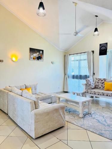 Tembo Luxury Paradise Nyali