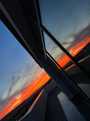 A környék, The Penthouse in Vászló