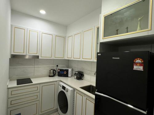 AXON SUITE aT BUKIT BINTANG KL near Pavillion - image 14