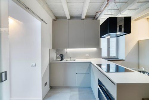 LAND HERE APARTMENT in a CITY CENTER, Bergamo (fotografie 4)