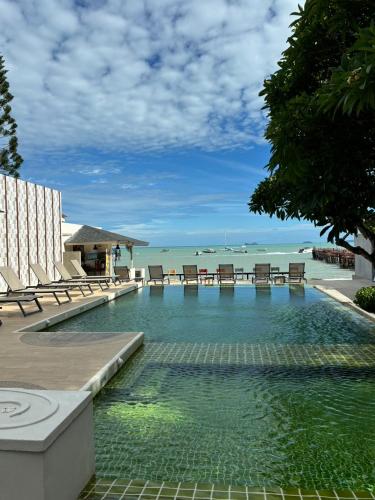 Punnpreeda Beach Resort - SHA Plus Certified