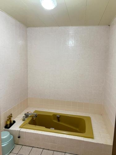 Pezsgőfürdő, Hotel 21 near Inasayama Observation Deck