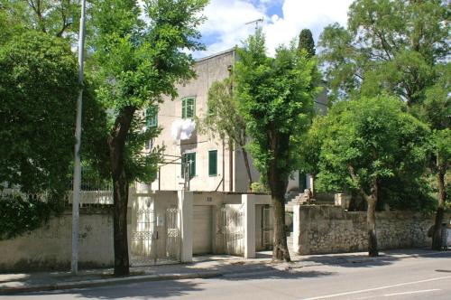Apartment Brane - location & garden - image 8
