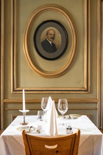 Historic Hotel Crusch Alva – Zuos, TX