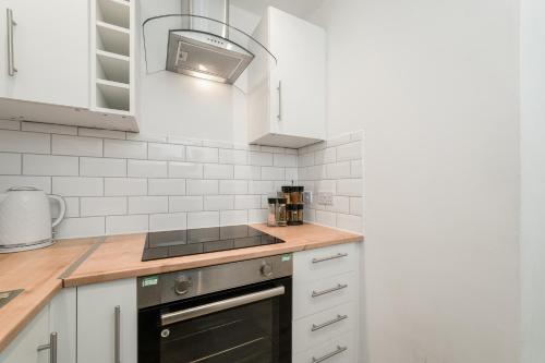 4 Beds - City Gateway Getaway with Free Parking, Glasgow (fotografie 9)