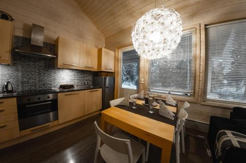 拉斯利納酒店 (Hotel Yllasrinne) in 易拉斯加威