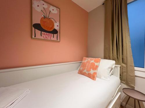 Four-Bedroom Apartment image 3