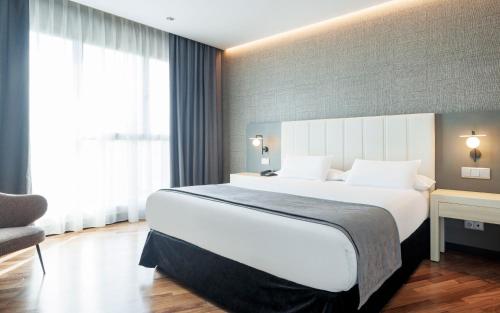 Superior Double or Twin Room image 4