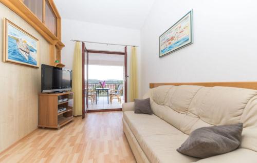 Four-Bedroom Holiday Home