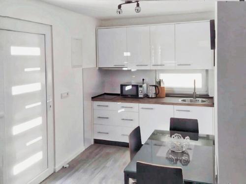 Studio room in Apartments Dora