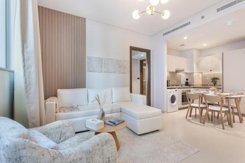 STAY BY LATINEM Luxury 2BR Holiday Home CV A813 near Burj Khalifa, Dubaj (fotografie 3)