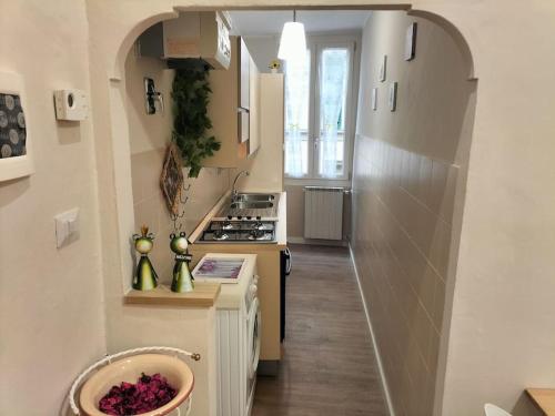 Cozy Apartment Near The station - image 10