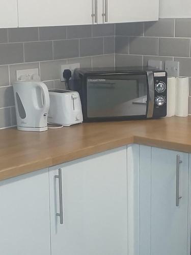 Liverpool 3-Bed House - Near City Center, Liverpool (photo 4)