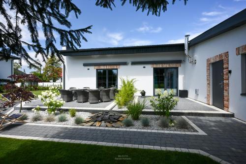 Aparthotel Mamma Mia - Oświęcim (Aparthotel Mamma Mia - Oswiecim) in Grojec