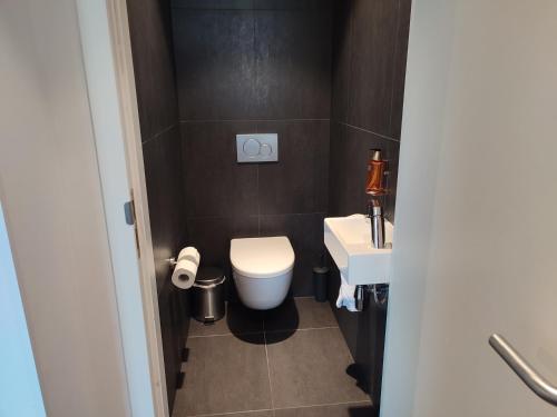 Deluxe Apartment image 1