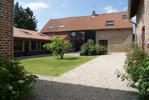 Exterior view, La Grange De Salome in Salome (Nord-Pas-de-Calais)