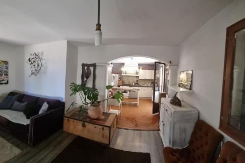 le studio 148 in Faucon