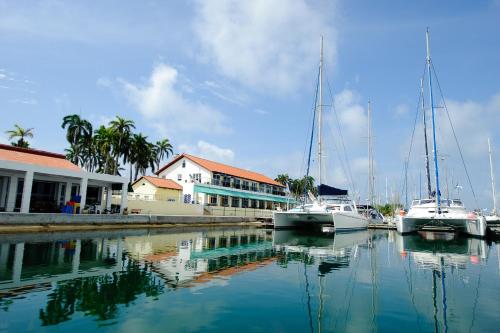 Marina Hotel at Shelter Bay Fort Sherman