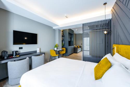 MH SUITES Plebiscito, Naples (photo 6)