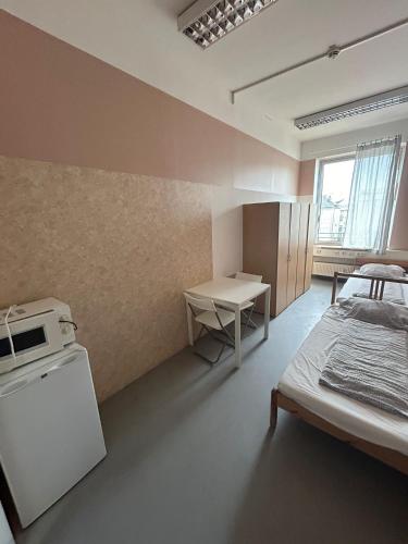 2 twin beds