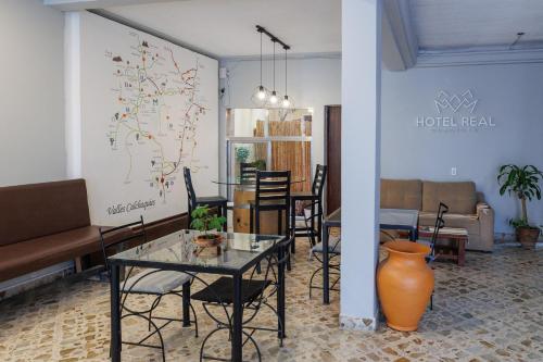 식음료(F&B), HOTEL REAL CAFAYATE in 카파야테-톨롬본